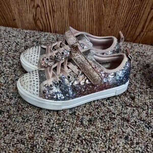 Skechers Twinkle Toes Girls size 2.5 Sequin Flash Light up Shoes